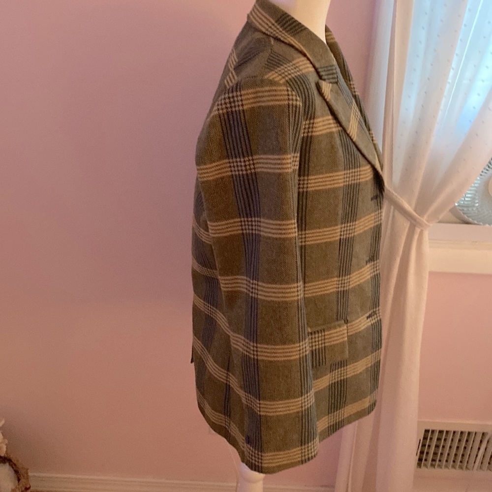 Classic Danielrainn sharp blazer - Picture 3 of 7